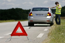 Vụ tai nạn 5 người chết ở Lạng Sơn: Xe hỏng cần cảnh báo như thế nào?