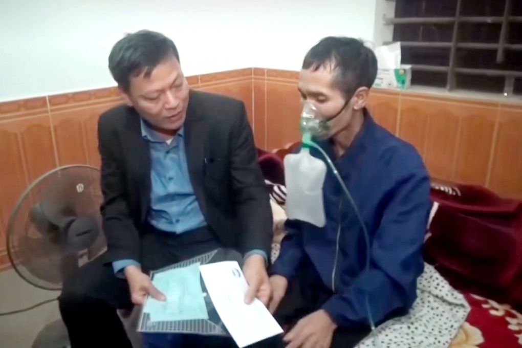 Làm việc tại xưởng đá, 3 công nhân tử vong, 5 người bệnh nặng vì bụi phổi - 1 Làm việc tại xưởng đá, 3 công nhân tử vong, 5 người bệnh nặng vì bụi phổi - 1