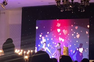 Tú Tri - Yun Bin song ca ngọt ngào trong ngày kết hôn