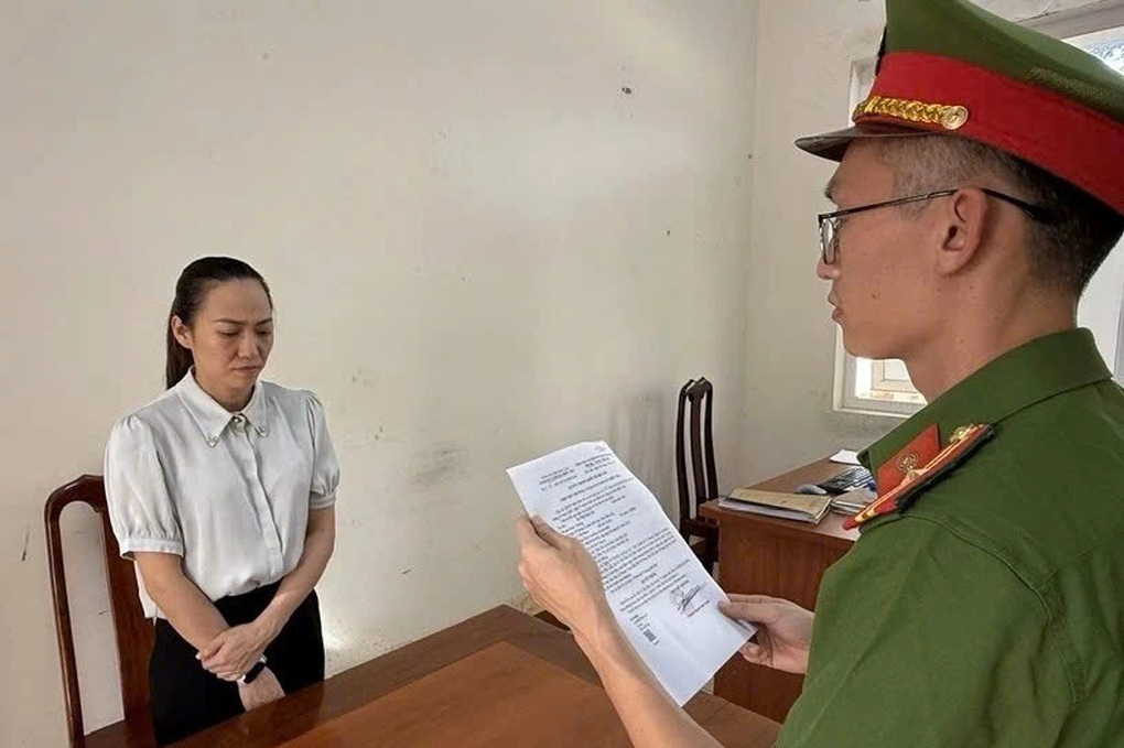 Điểm tuần: Hà Nội phố cũng như sông; án mạng từ những chiếc ô tô - 3