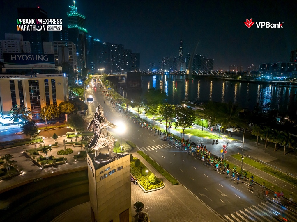 VPBank khẳng định vị thế khi tái ngộ cộng đồng runner Sài thành - 7