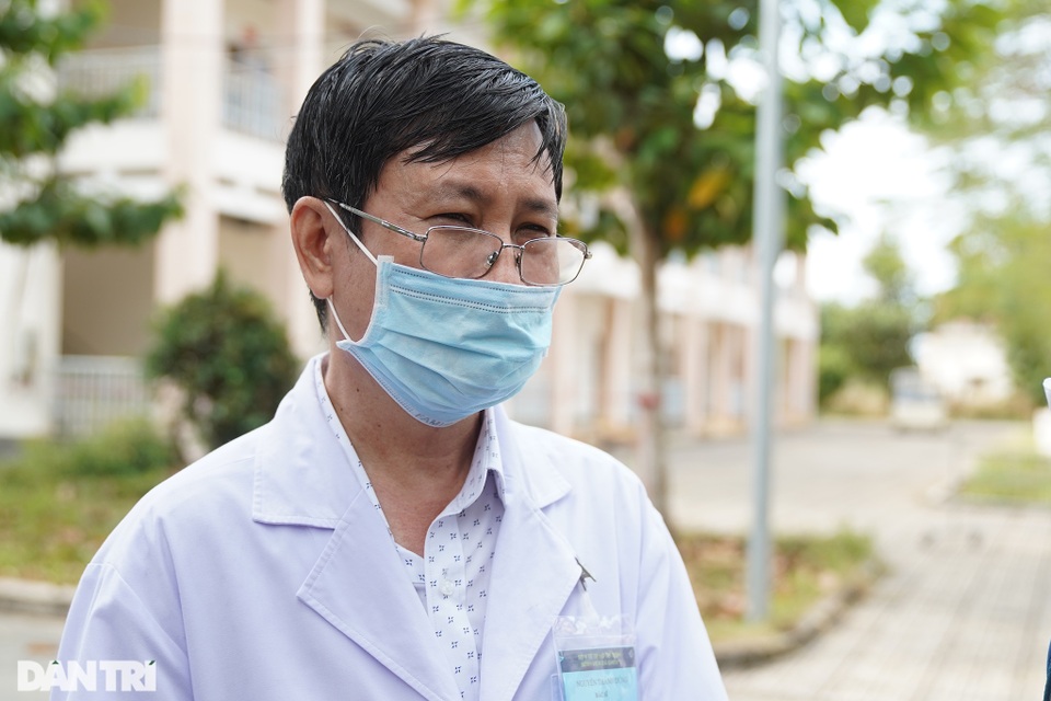 Thứ trưởng Nguyễn Trường Sơn: Bộ Y tế đánh giá cao sự chủ động của TPHCM - 2 Thứ trưởng Nguyễn Trường Sơn: Bộ Y tế đánh giá cao sự chủ động của TPHCM - 2