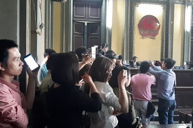 Viện đề nghị cho vợ chồng Trung Nguyên ly hôn