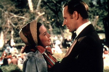 Nữ diễn viên “Cuốn theo chiều gió” Olivia de Havilland qua đời ở tuổi 104