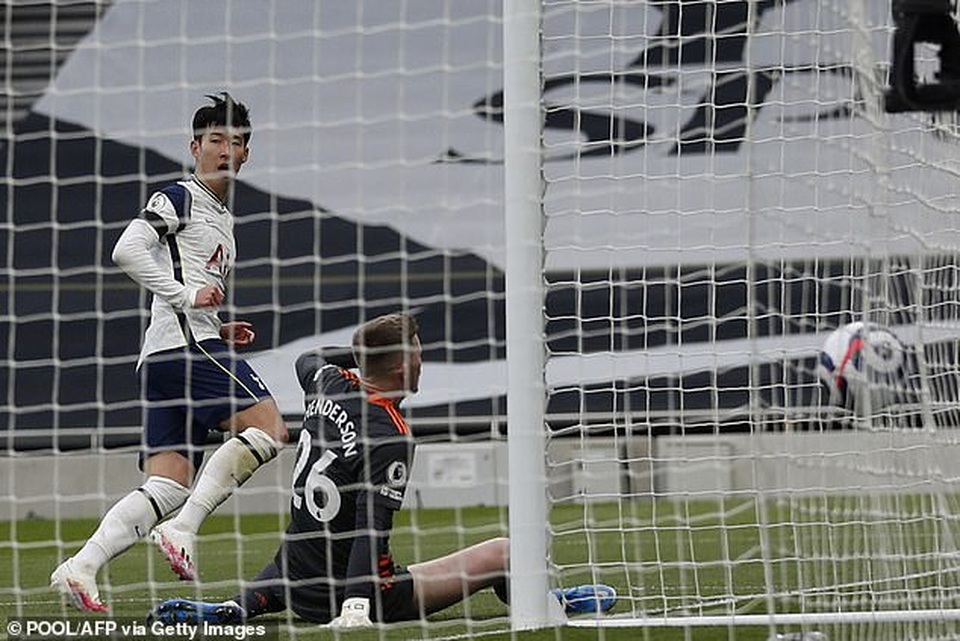 Ghi bàn mở tỷ số, Son Heung Min bật khóc khi Tottenham thua Man Utd - 1 Ghi bàn mở tỷ số, Son Heung Min bật khóc khi Tottenham thua Man Utd - 1