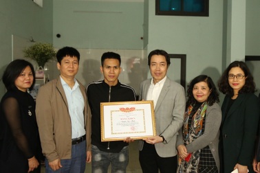 Bộ LĐ-TB&XH tặng bằng khen anh Nguyễn Ngọc Mạnh vì hành động nhân văn