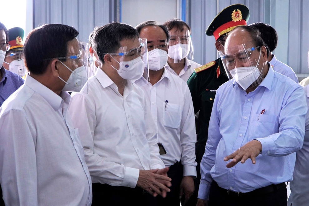 Thực hiện giãn cách quyết liệt hơn, kịp thời cứu chữa bệnh nhân Covid-19 - 3 Thực hiện giãn cách quyết liệt hơn, kịp thời cứu chữa bệnh nhân Covid-19 - 3
