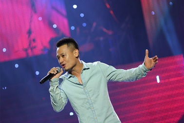 Nhạc sỹ “ Em trong mắt tôi” trở lại ấn tượng sau thời gian “mất tích”