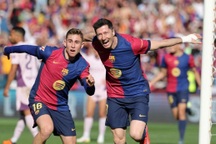 Lewandowski thăng hoa, Barcelona hơn đội nhì bảng Real Madrid 3 điểm