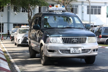 TPHCM có hơn 75.000 thí sinh thi rớt bằng lái ô tô năm 2023