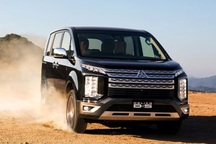 Mitsubishi Delica 2022 ra mắt: "Đàn anh" của Xpander với dẫn động hai cầu