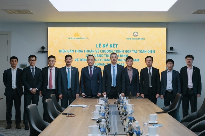 Lãnh đạo Vietnam Airlines tại Lễ ký kết
