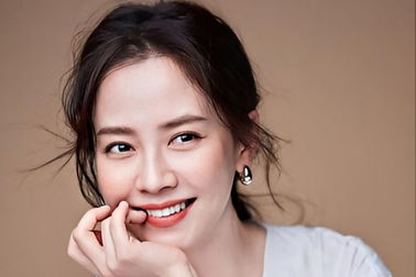 Mỹ nhân nổi tiếng của "Running Man" bất ngờ hé lộ gia thế giàu có