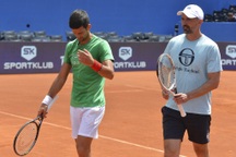 HLV Ivanisevic khẳng định Djokovic không thể dự US Open