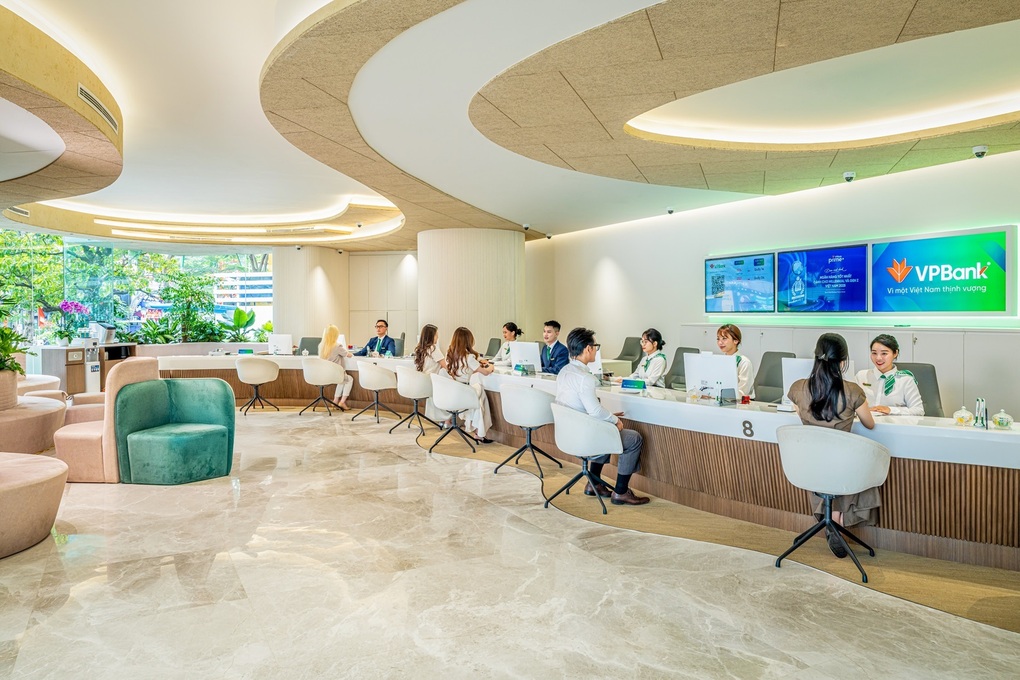 VPBank đứng đầu nhóm ngân hàng tư nhân Việt Nam trong bảng xếp hạng Forbes Global 2000 - 2 VPBank đứng đầu nhóm ngân hàng tư nhân Việt Nam trong bảng xếp hạng Forbes Global 2000 - 2