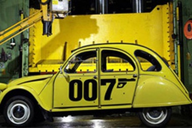 10 xe tệ nhất của ngài Bond! 