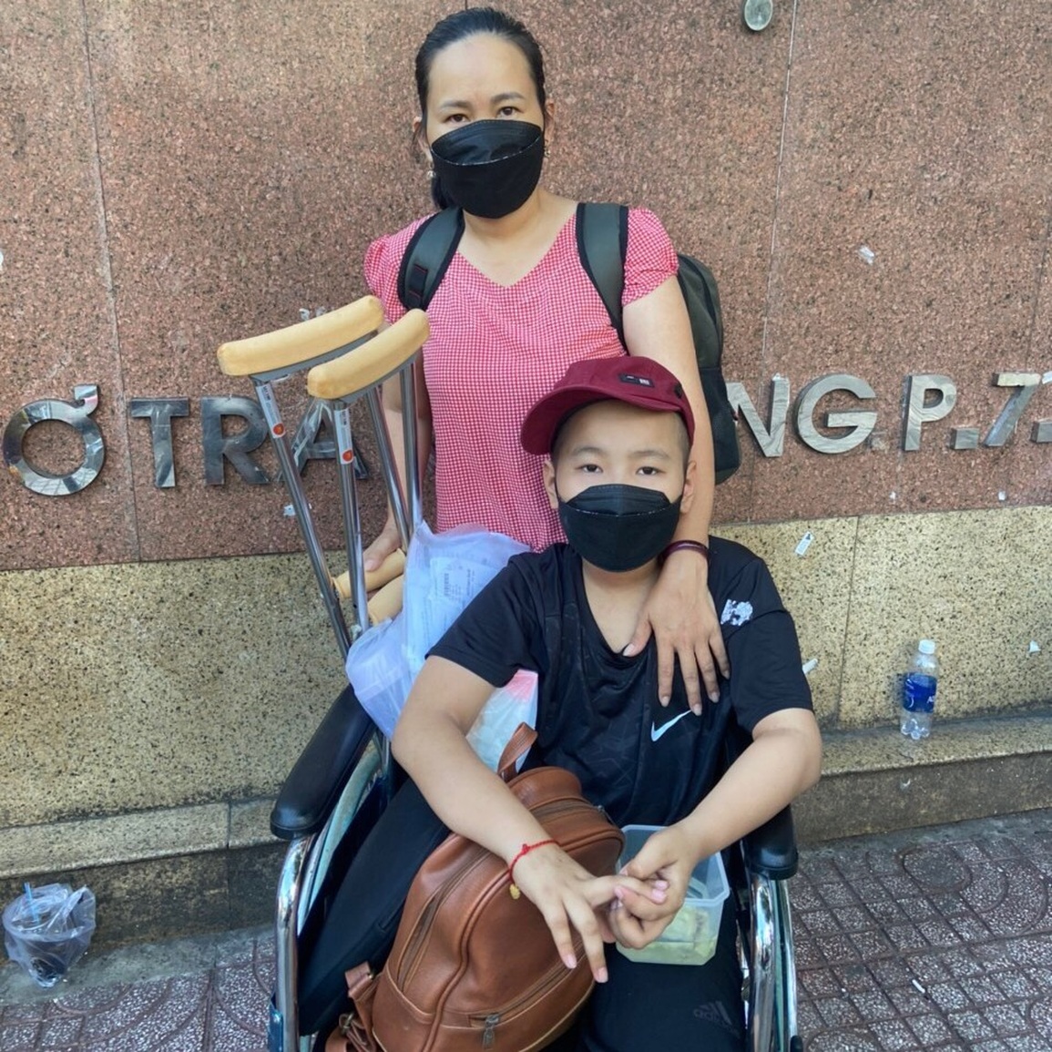 Chú lính chì dũng cảm với ước mơ hồi sinh để được đến trường - 6 Chú lính chì dũng cảm với ước mơ hồi sinh để được đến trường - 6