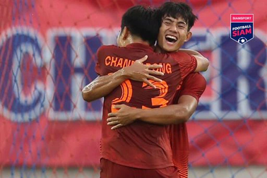 Thái Lan gây sốc khi đánh bại Trinidad & Tobago tại King's Cup