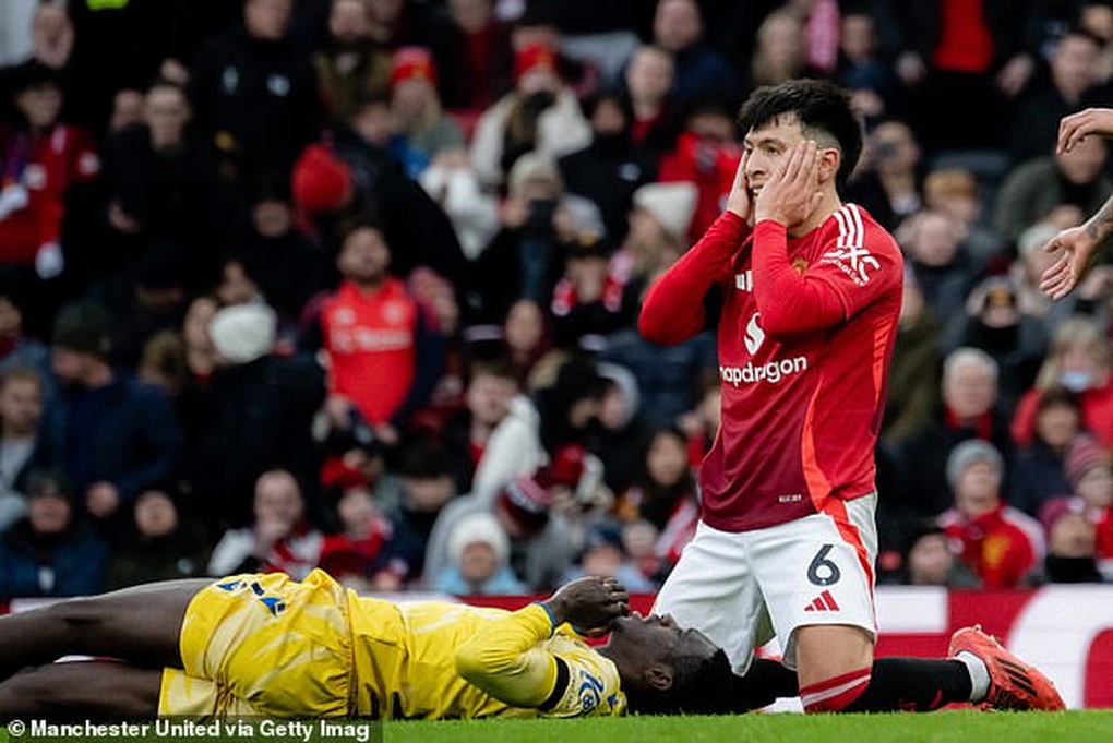 Man Utd bất ngờ nhận tin vui trước áp lực khủng khiếp - 2 Man Utd bất ngờ nhận tin vui trước áp lực khủng khiếp - 2