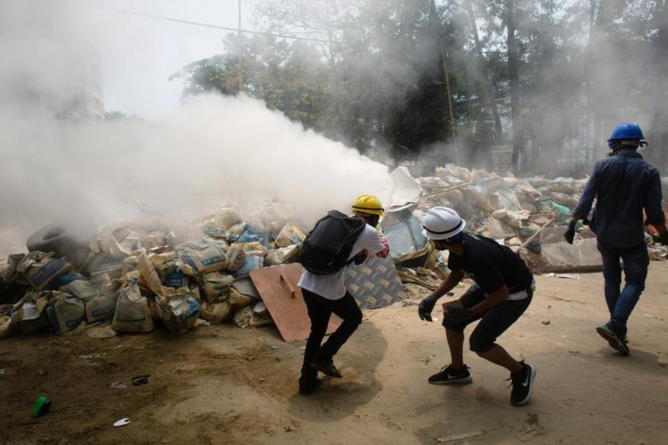 32 nhà máy Trung Quốc bị đốt phá trong ngày biểu tình đẫm máu ở Myanmar - 2 32 nhà máy Trung Quốc bị đốt phá trong ngày biểu tình đẫm máu ở Myanmar - 2