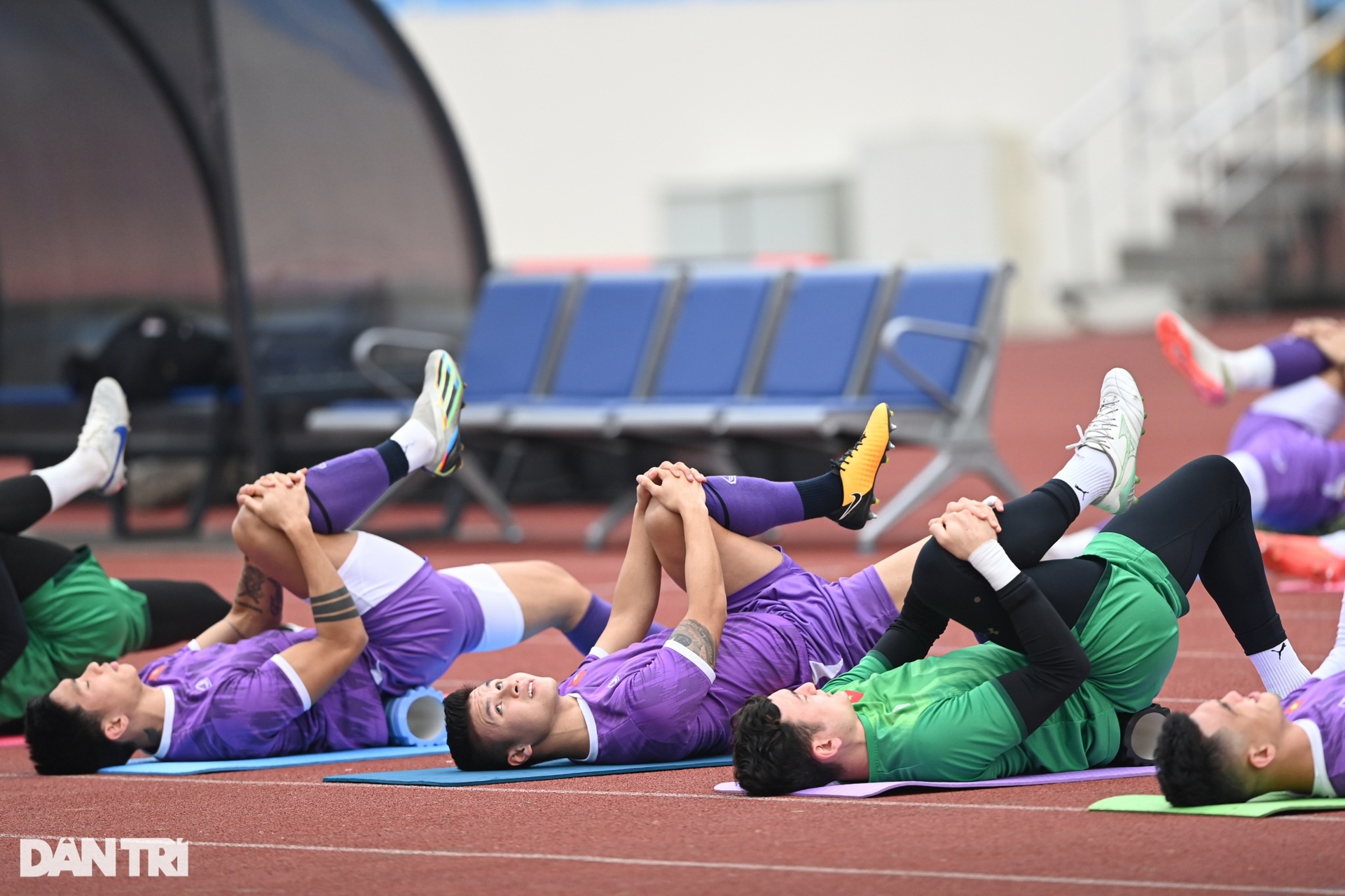 Buổi tập cuối cùng của HLV Park Hang Seo trên sân Mỹ Đình - 5