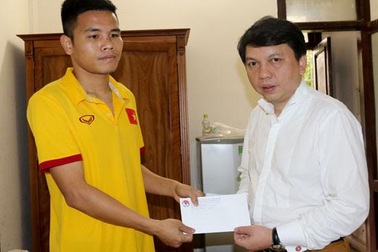 Hai tuyển thủ được hỗ trợ tiền chữa trị sau trận Iraq