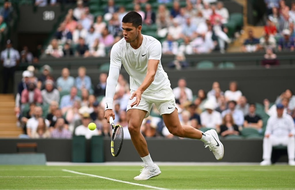 Djokovic lập kỷ lục sau chiến thắng vất vả trước tay vợt Hàn Quốc - 3 Djokovic lập kỷ lục sau chiến thắng vất vả trước tay vợt Hàn Quốc - 3