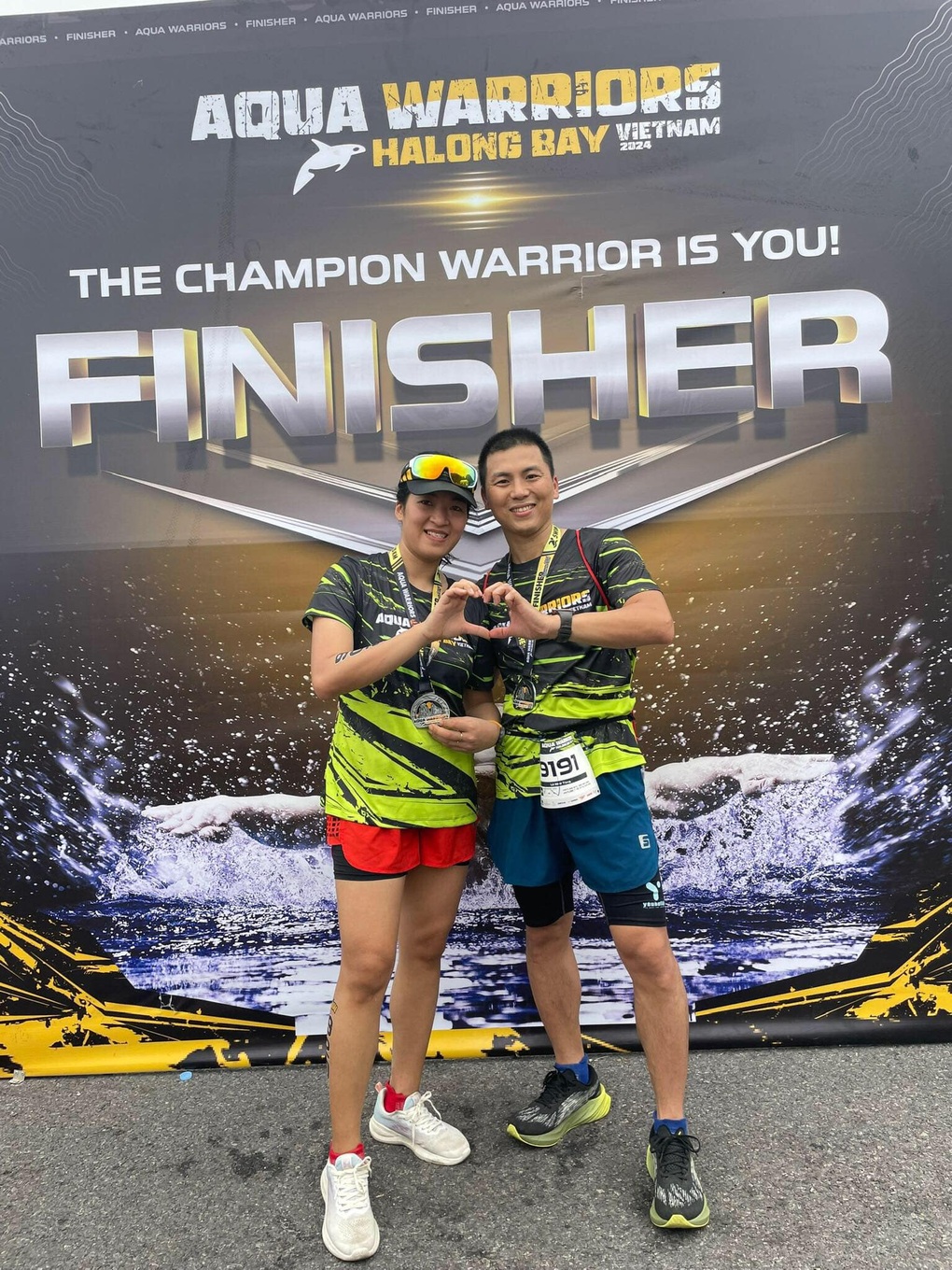 Hai vợ chồng và con trai 8 tuổi cùng tranh tài ở Aqua Warriors Halong Bay - 1 Hai vợ chồng và con trai 8 tuổi cùng tranh tài ở Aqua Warriors Halong Bay - 1