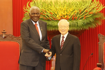 Tổng Bí thư Nguyễn Phú Trọng tiếp Chủ tịch Quốc hội Cuba