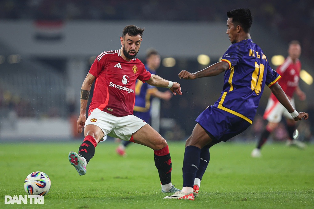 CĐV Man Utd tức tối khi đội nhà thất bại “xấu hổ” ở Đông Nam Á - 1 CĐV Man Utd tức tối khi đội nhà thất bại “xấu hổ” ở Đông Nam Á - 1