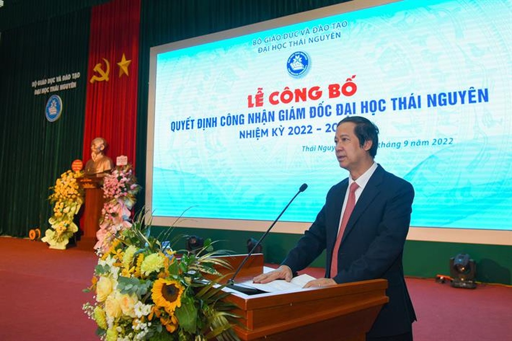 Đại học Thái Nguyên có Giám đốc mới - 2 Đại học Thái Nguyên có Giám đốc mới - 2