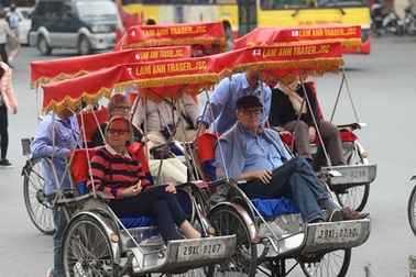 Vì sao Hà Nội "tụt hạng" trong top 10 điểm đến được yêu thích?