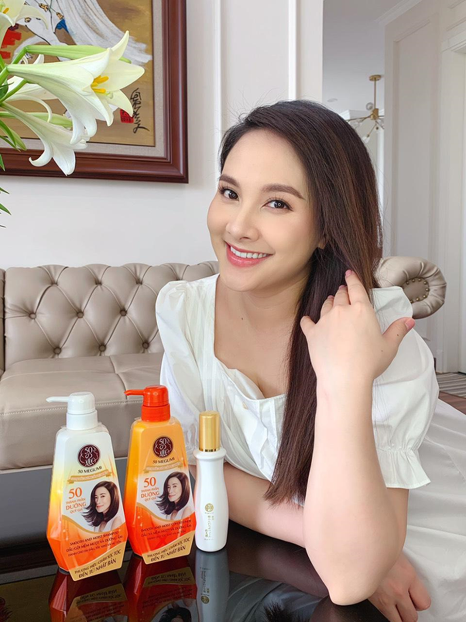 Xa Thi Mạn cùng sao Việt chia sẻ bí quyết cho mái tóc khỏe đẹp - 3 Xa Thi Mạn cùng sao Việt chia sẻ bí quyết cho mái tóc khỏe đẹp - 3