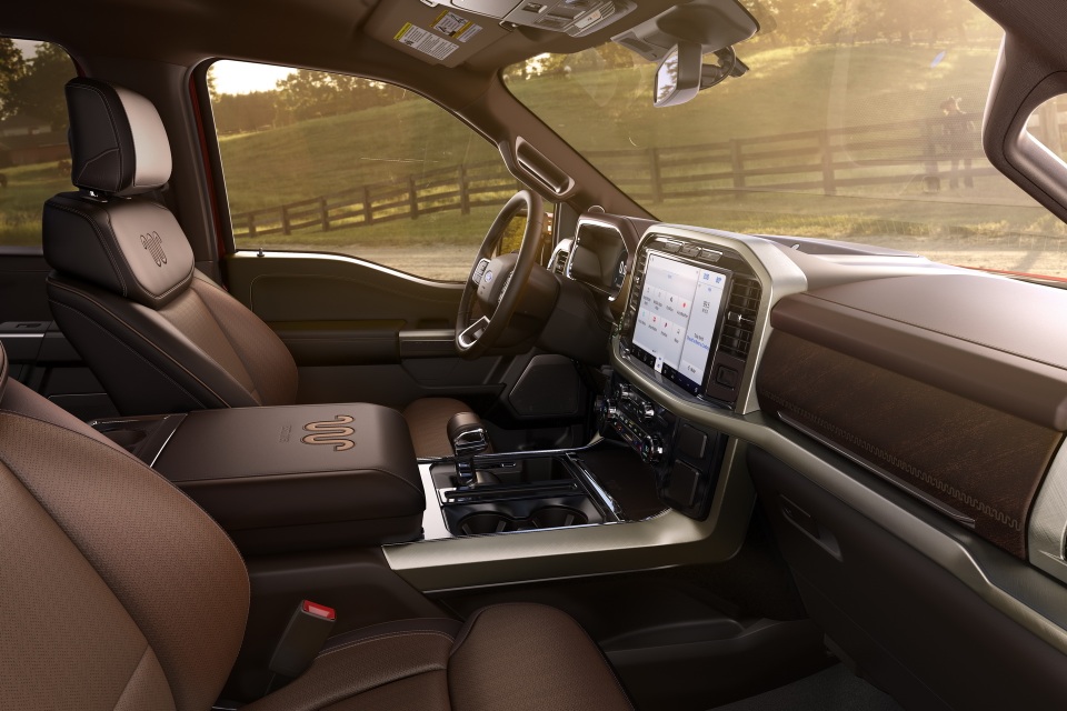 Ford F-150 thế hệ mới - Thiết kế mới, công nghệ động cơ mới - 43 Ford F-150 thế hệ mới - Thiết kế mới, công nghệ động cơ mới - 43