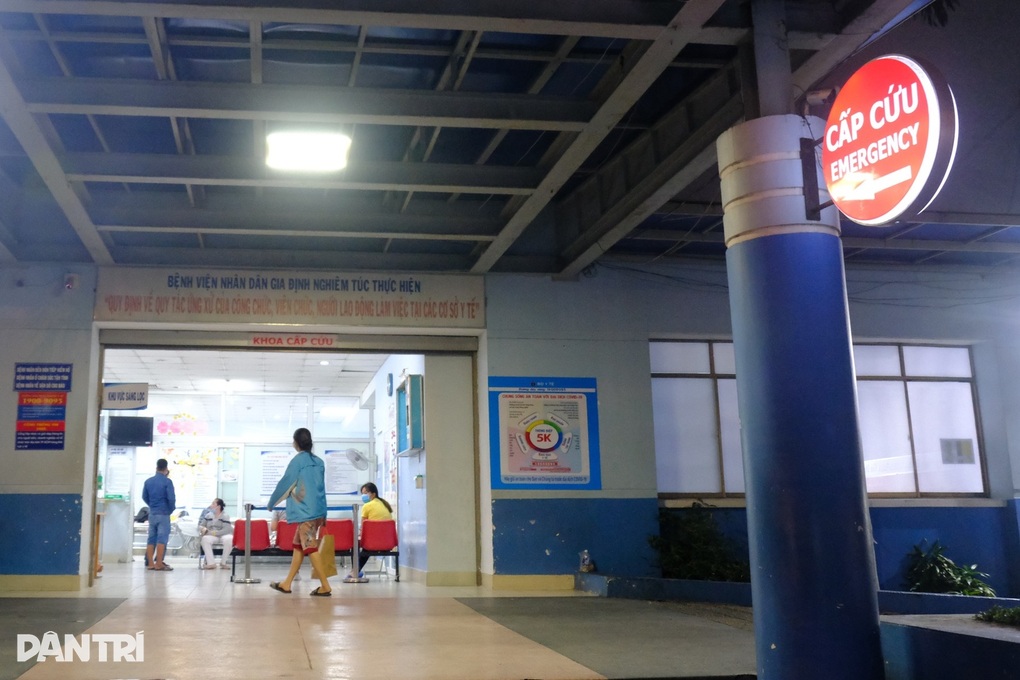 Hơn 80 ca nhập viện sau khi ăn bánh mì ở TPHCM, tìm ra vi khuẩn gây ngộ độc - 1 Hơn 80 ca nhập viện sau khi ăn bánh mì ở TPHCM, tìm ra vi khuẩn gây ngộ độc - 1