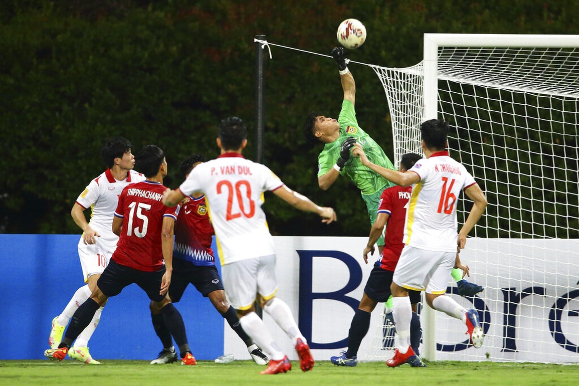 HLV Park Hang Seo: Malaysia bổ sung cầu thủ vì Covid-19 là không hợp lý - 2 HLV Park Hang Seo: Malaysia bổ sung cầu thủ vì Covid-19 là không hợp lý - 2