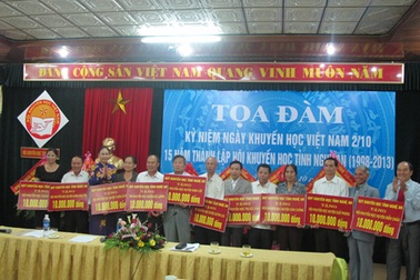 Nghệ An kỷ niệm ngày thành lập Hội Khuyến học