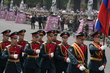 Ukraine nổi giận vì Mexico mời Nga duyệt binh