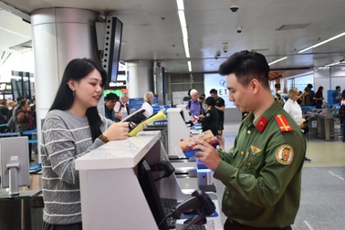 Sân bay quá tải, Đà Nẵng đề nghị bộ ngành hỗ trợ tháo gỡ khó khăn