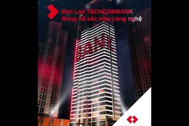 Tòa nhà hội sở Trần Duy Hưng lung linh