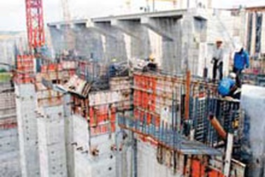 Từ tháng 3/2006 sẽ thiếu điện trầm trọng 