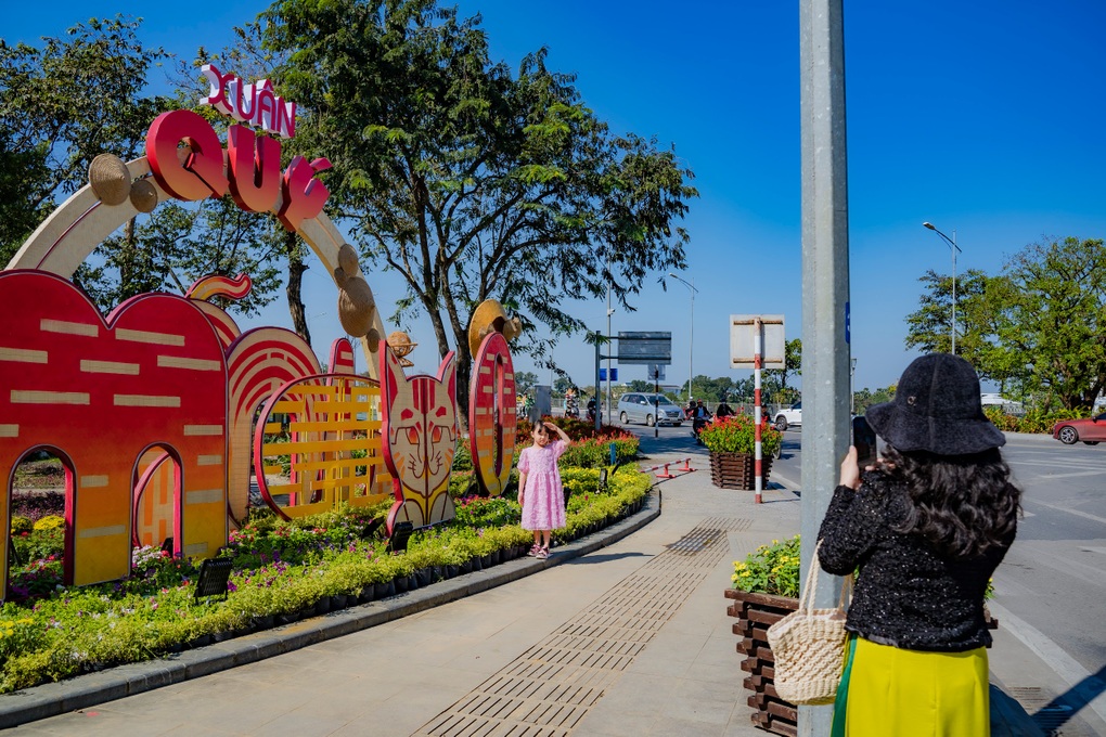 Cảnh quan đặc sắc tại hội xuân Huế 2023 - 3 Cảnh quan đặc sắc tại hội xuân Huế 2023 - 3
