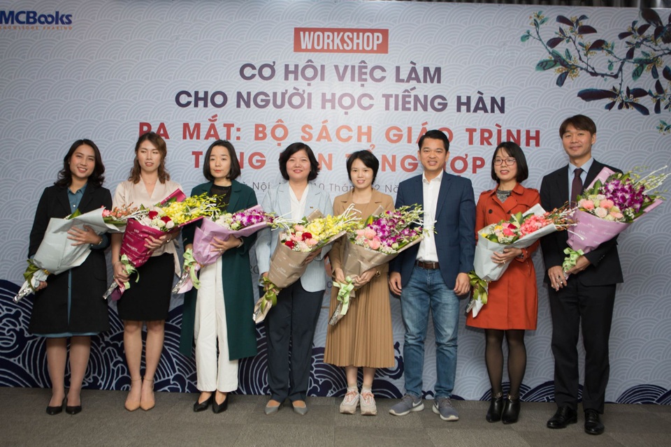 Ra mắt Bộ giáo trình tiếng Hàn tổng hợp phiên bản mới - 2 Ra mắt Bộ giáo trình tiếng Hàn tổng hợp phiên bản mới - 2