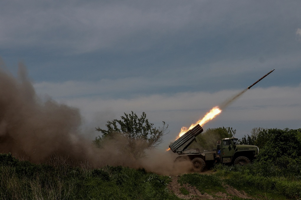 Nga tập kích tên lửa, Ukraine kích hoạt lá chắn phòng không đáp trả - 1 Nga tập kích tên lửa, Ukraine kích hoạt lá chắn phòng không đáp trả - 1