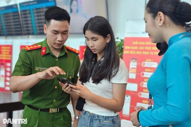 Áp dụng nhận diện khuôn mặt để làm thủ tục tại nhà ga T3 Tân Sơn Nhất