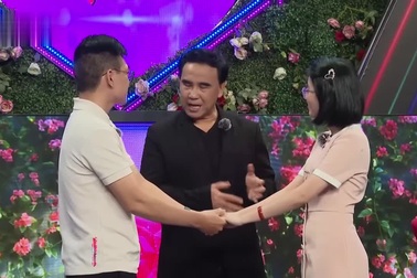 Lần đầu gặp, cô gái chưa yêu ai đã đồng ý ôm chàng trai Vũng Tàu