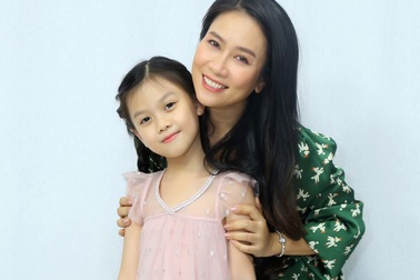 NSƯT Vân Khánh ngỡ ngàng khi bị con gái 8 tuổi “kể xấu” trên truyền hình