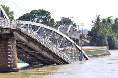 Đình chỉ các trưởng đại diện đường thủy sau sự cố cầu Ghềnh, cầu An Thái