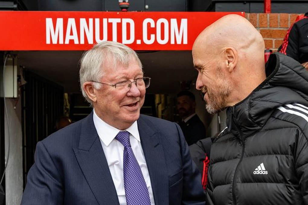 Nuông chiều C.Ronaldo là làm hại Man Utd - 2 Nuông chiều C.Ronaldo là làm hại Man Utd - 2