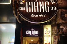 Những quán cà phê có tên gọi "chỉ một chữ" ở Hà Nội